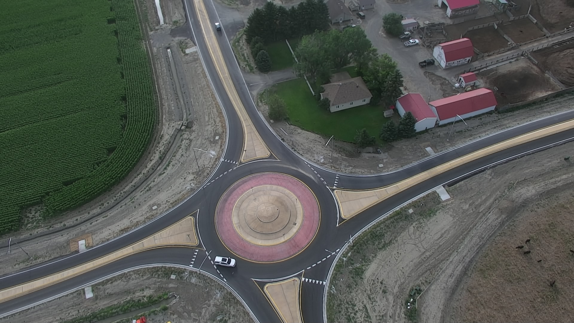 Newly constructed Central/56th roundabout